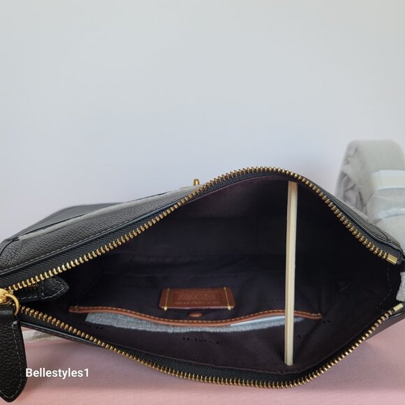 COACH Chaise Pebbled Leather Crossbody Bag- Black color ⭐ - Picture 13 of 16
